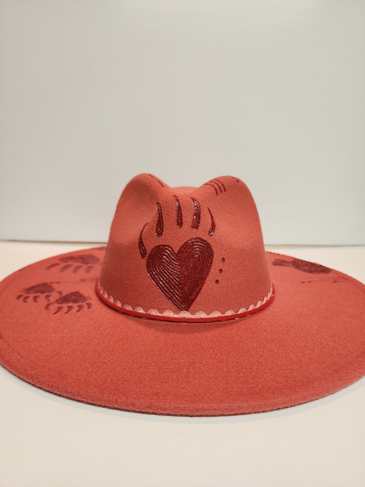 Heart Mama bear and cubs Half Design