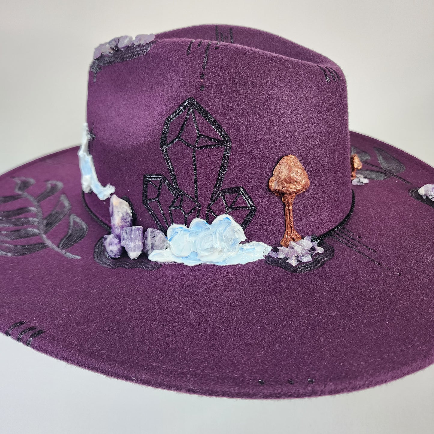 3D Art / Amethyst Crystal / Burnt Design hat